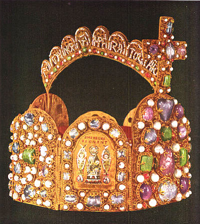 German Imperial crown belonging to Conrad II; in: Encyclopédie des Arts; éditions de l'Illustration; 1960