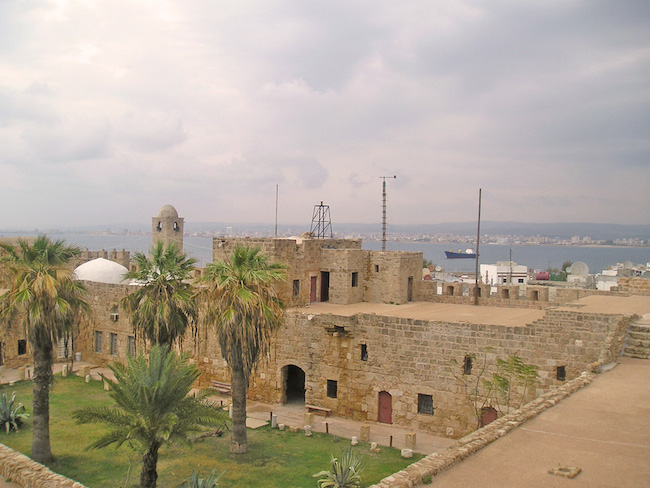 Vue du port de Tortose depuis la forteresse templière de l'îlot de rouad; source: jicege.canalblog.com