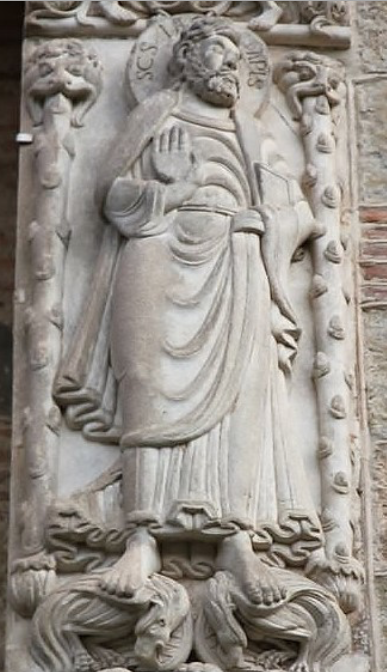 Saint Jacques franchissant la Porte du Ciel à l'aide de deux aigles; Porte Miègeville; Basilique Saint-Sernin de Toulouse